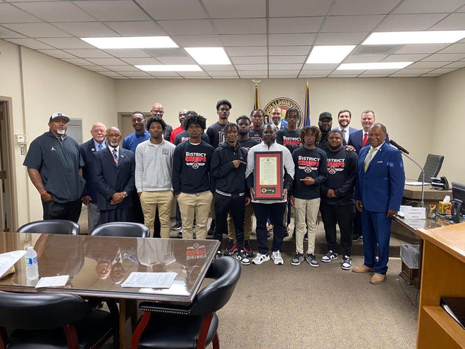 The Donaldsonville City Council honored the 2023-2024 Donaldsonville High School boys basketball team during the April 23 meeting.